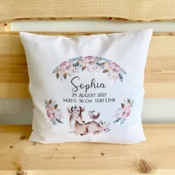 Boho Kissengeschenk für Kinder | Personalisiertes Kissen mit Motiv Reh | Besondere Geschenkidee für Babys u. Kinder zur Geburt u. Taufe | Perfekte Deko für das Kinderzimmer | 4 Motivvarianten zur Auswahl