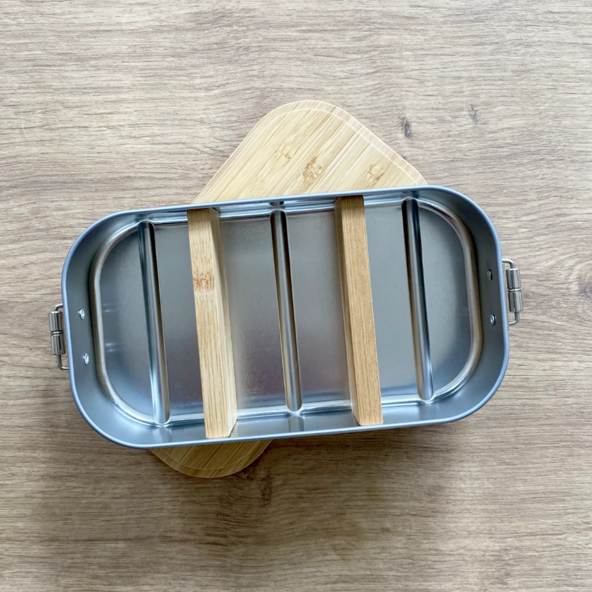 Brotdose "Pony" mit Namen und Bambusdeckel für Mädchen und Jungen | Wählbar in Edelstahl Lunchbox mit Pferd | Personalisierte Geschenkidee für Kinder