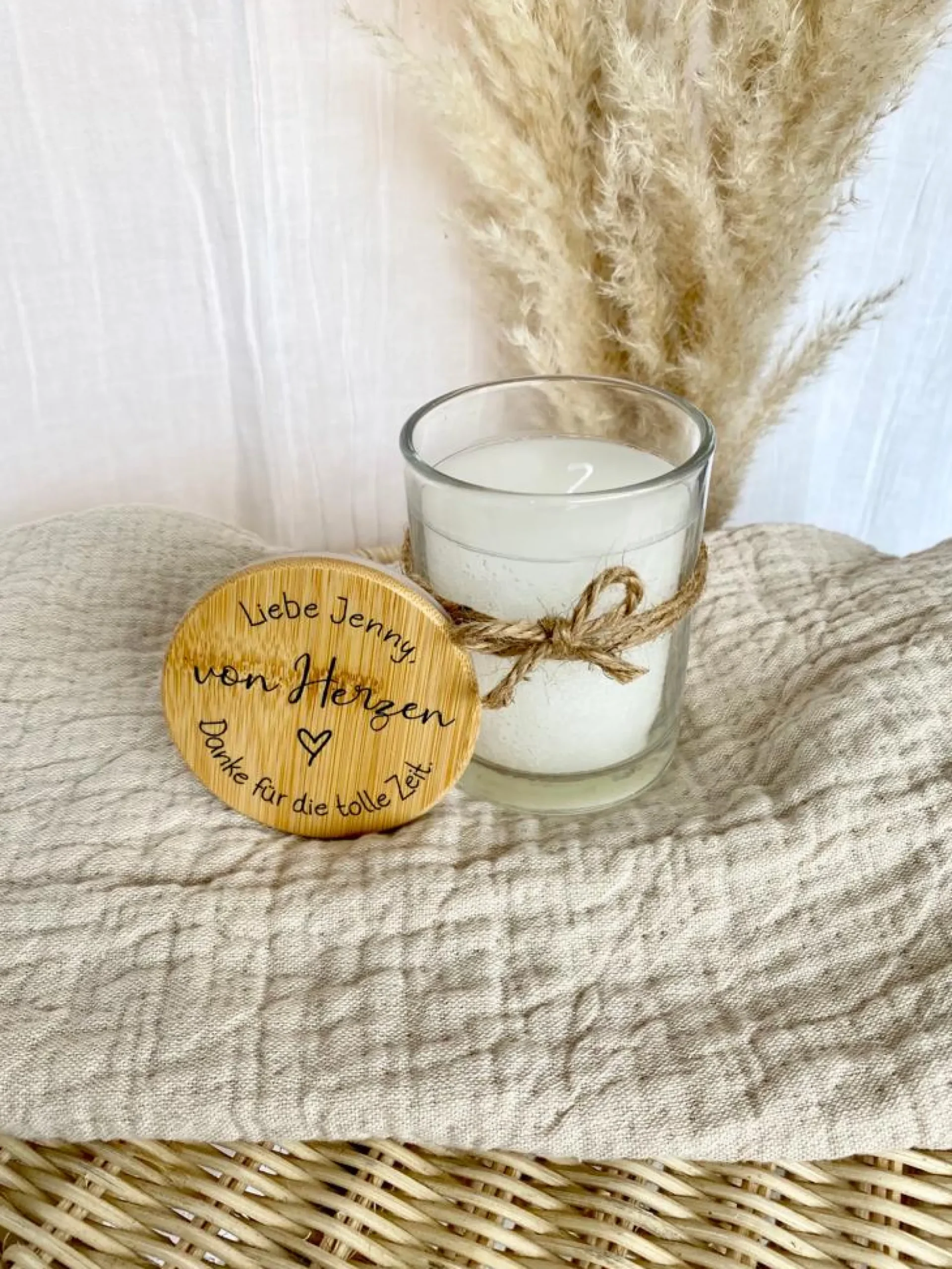 Duftkerze "Danke für die tolle Zeit" im Glas mit Namen als Dankeschöngeschenk zum Abschied