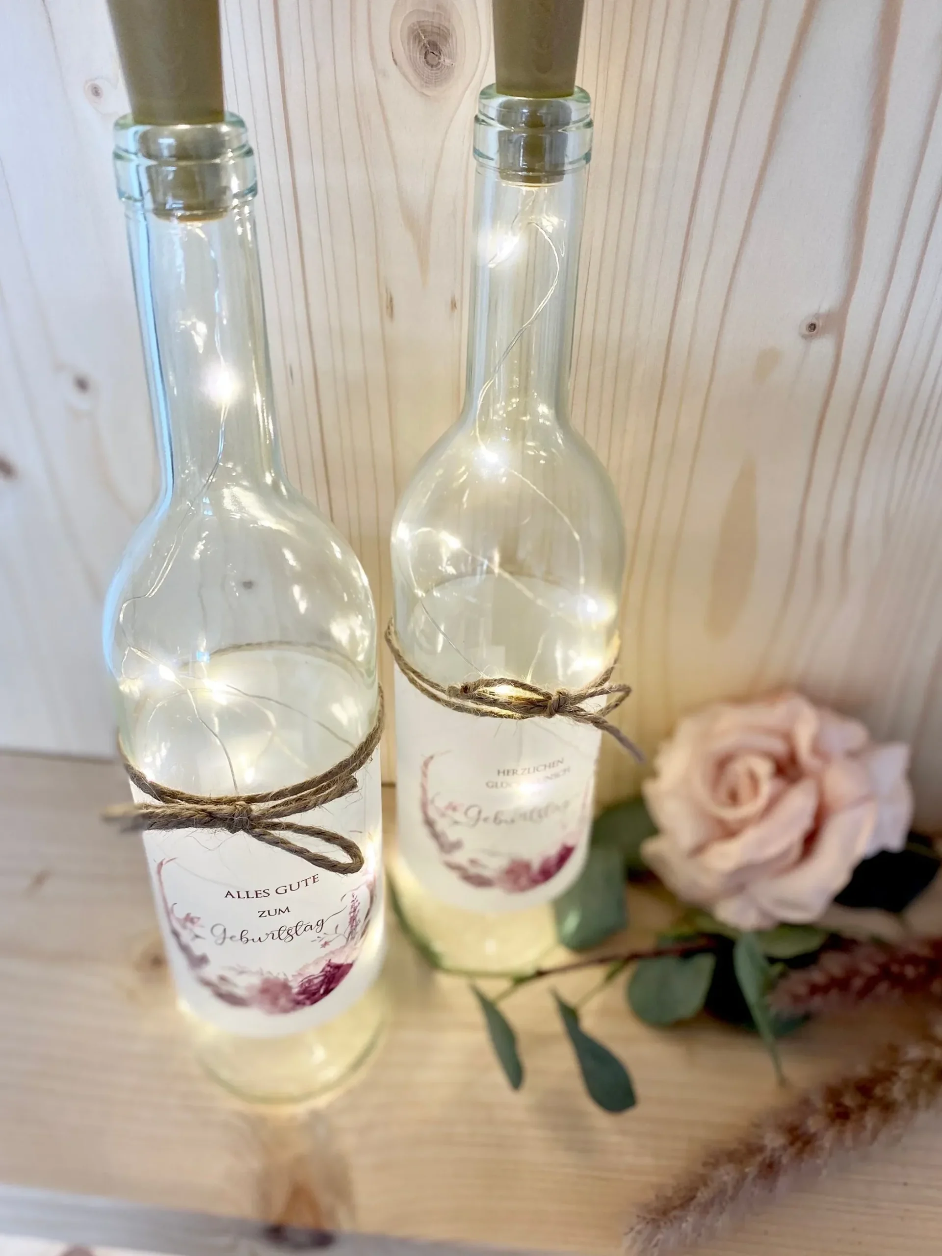 Flaschenlicht "Herzlichen Glückwunsch zum Geburtstag" | Geburtstagsgeschenk für Frauen | Eignet sich perfekt als Geldgeschenk | 3 Motivvarianten zur Auswahl