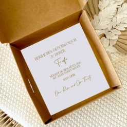 Geschenkschachtel Taufkarte Eukalyptus mit Namen für Mädchen und Jungen, Taufgeschenk Babygeschenke Geldgeschenk zur Taufe inkl. Jutebeutel I Manufaktur Liebevoll