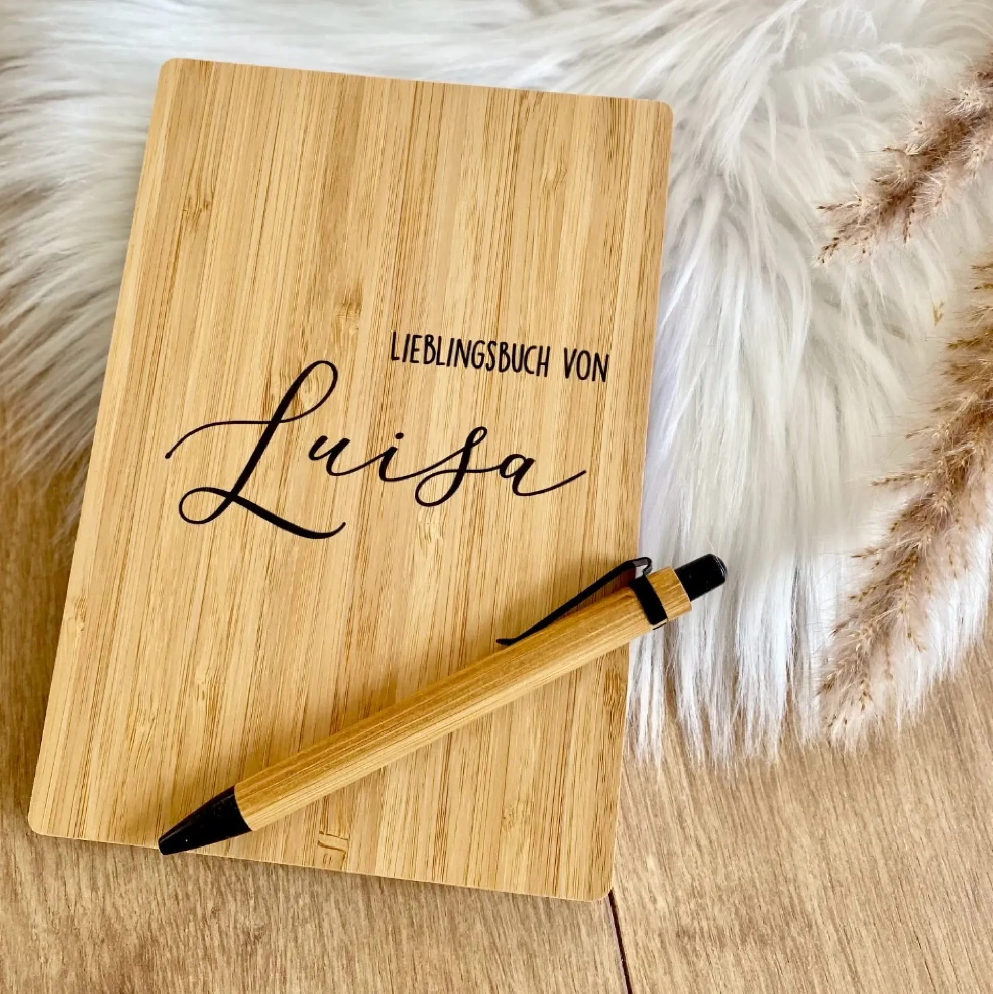 Kaffeebecher "Kleine Auszeit" und Notizbuch " Lieblingsbuch" mit Namen für Sie u. Ihn | Personalisiertes Geschenkset für Frauen u. Männer | besondere Geschenkidee zum Geburtstag
