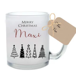 Merry Christmas Glasasse mit dem Namen personalisiert und Tannen gestaltet