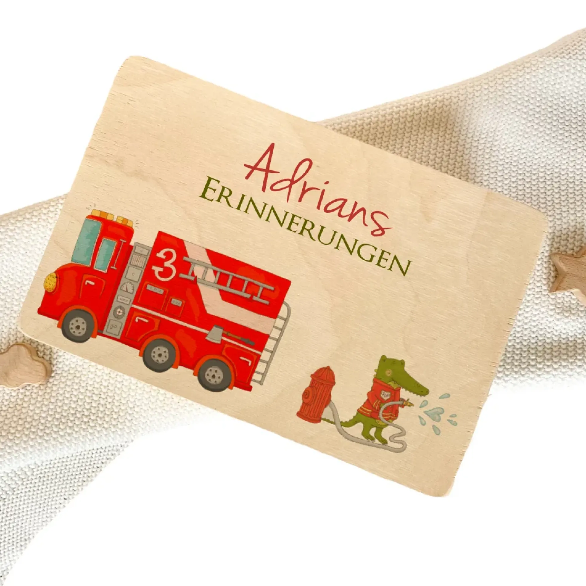Personalisierte Erinnerungskiste "Feuerwehr" als Motiv für Babys zur Geburt und Taufe, Babygeschenk mit dem Namen, Holzkiste