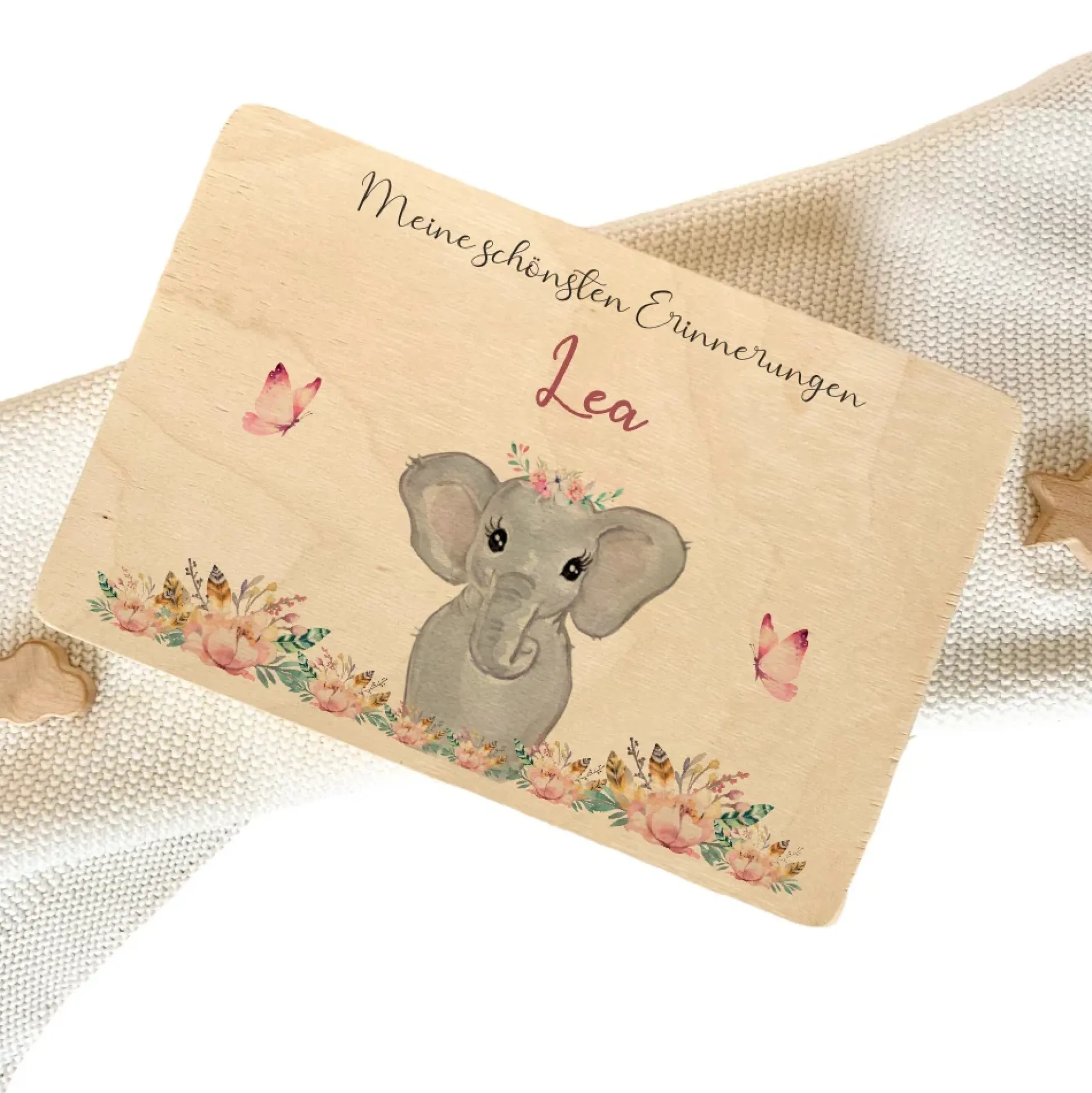 Personalisierte Erinnerungskiste "Elefant" als Motiv für Babys zur Geburt und Taufe, Babygeschenk mit dem Namen, Holzkiste