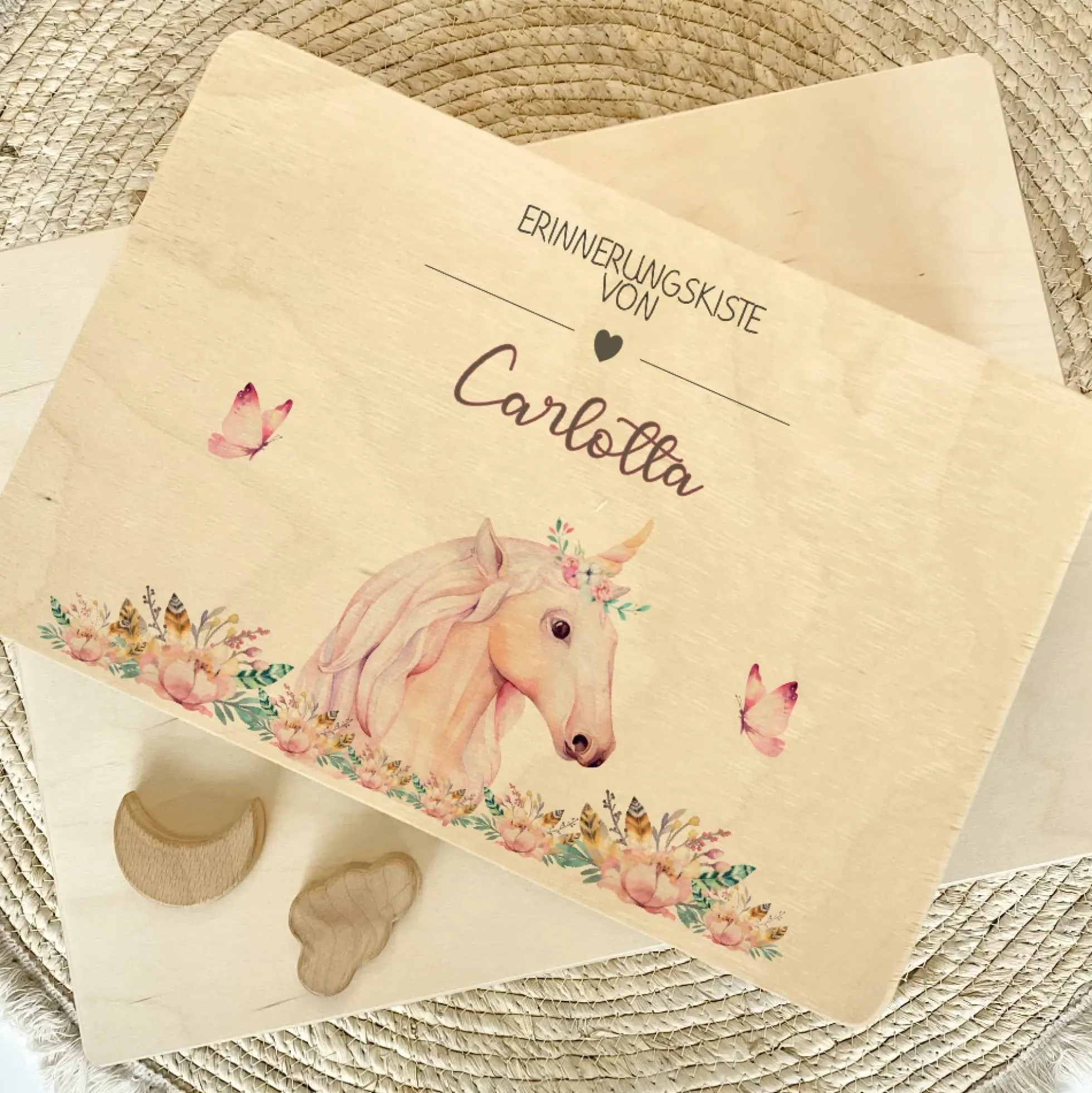 Personalisierte Erinnerungskiste "Einhorn" als Motiv für Babys zur Geburt und Taufe, Babygeschenk mit dem Namen, Holzkiste
