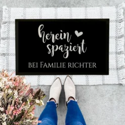 Personalisierte Fußmatte Hereinspaziert Fußmatte mit Namen Schmutzfangmatte Türmatte Geschenk Fussmatte Zuhause Familie