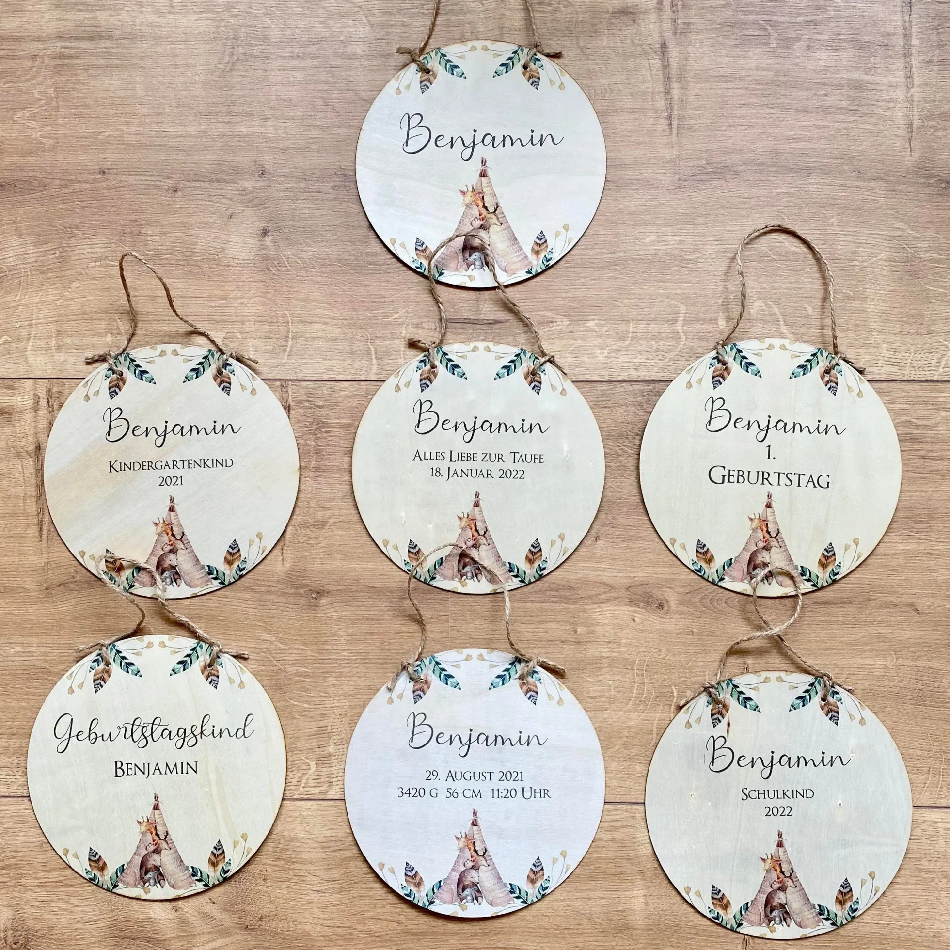 Personalisierte Geburtstafel zur Geburt und Taufe für Mädchen | Besonderes Holzgeschenk zur Geburt u. Taufe | Schöne Deko für das Babyzimmer | 4 Varianten zur Auswahl