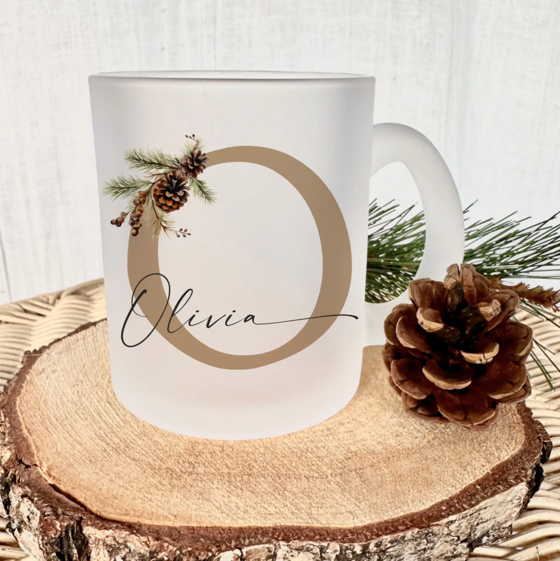 Personalisierte Glas Tasse "Tannenzapfen" Weihnachten Name I Weihnachtstasse Weihnachtsgeschenk I Nikolaus Geschenk Glühweintasse