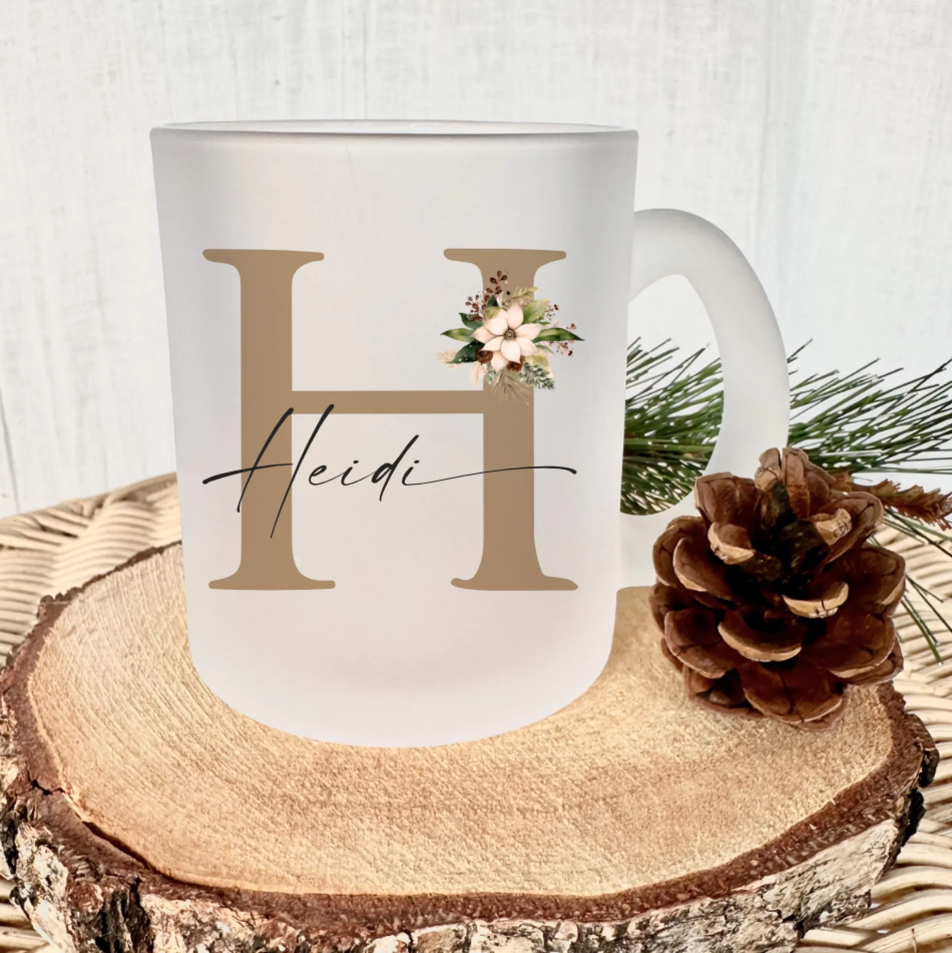 Personalisierte Glastasse "Weihnachtsblume" Weihnachten m. Namen I Weihnachtstasse Weihnachtsgeschenk I Nikolaus Geschenk Glühweintasse