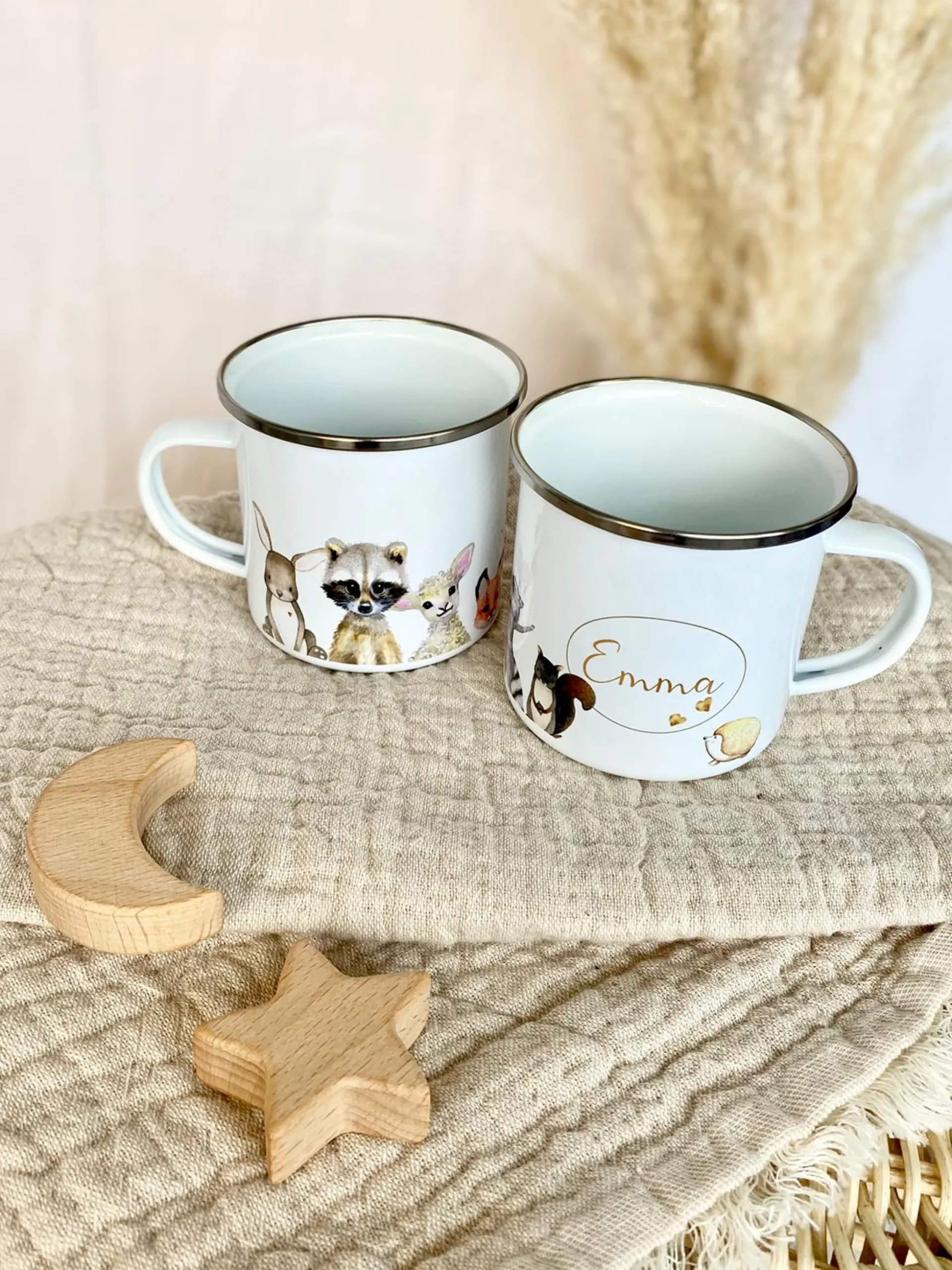 Personalisierte Kindertasse "Tiere" | Emailletasse mit dem Namen des Kindes | Liebevolles Kindergeschirr | mit Geschenkanhänger zum Beschriften