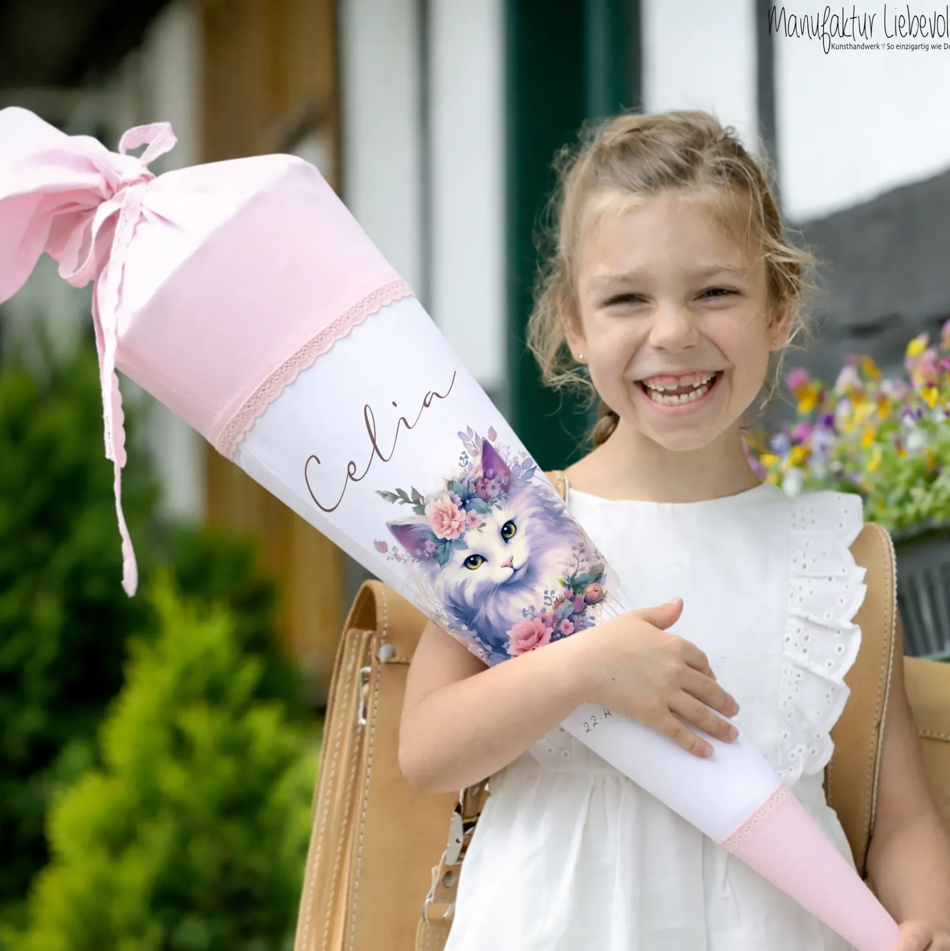 Personalisierte Rosa Stoff Schultüte Katze Mädchen Name Blumen Boho Vintage Einschulungstüte Zuckertüte 70 cm | Optional mit Füllkissen und Spitzenschutz