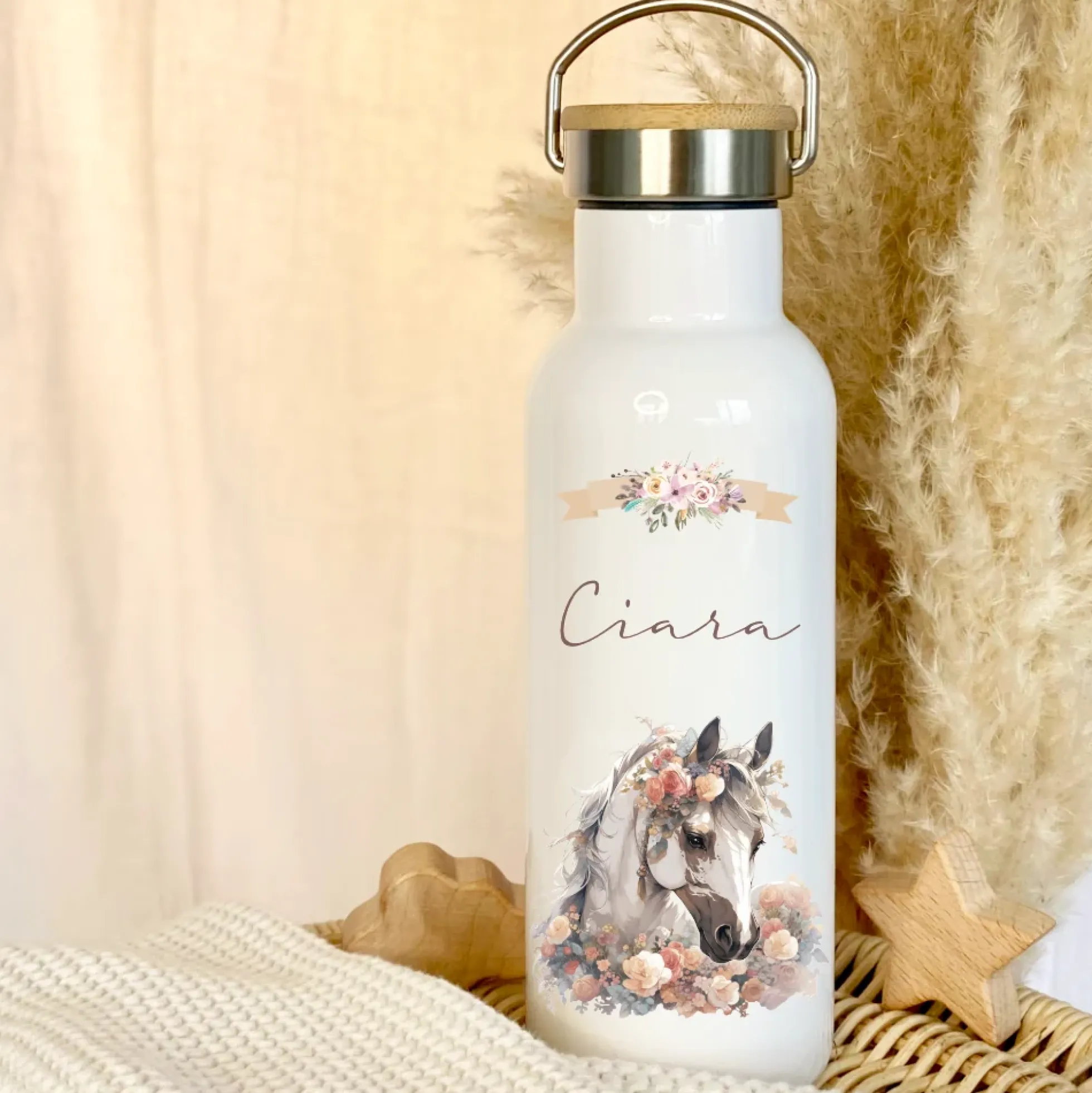 Personalisierte Trinkflasche "Pferd" für Kinder mit Namen | Weiße Thermosflasche aus Edelstahl mit Bambusdeckel für Mädchen Teenager | 500ml