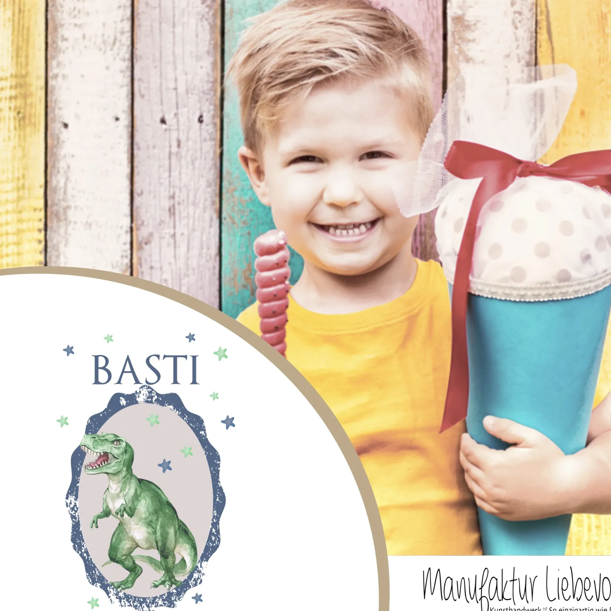 Schultüte "Dinosaurier" aus blauem Stoff | Personalisiert mit dem Namen für Jungen | Optional mit Füllkissen und Spitzenschutz