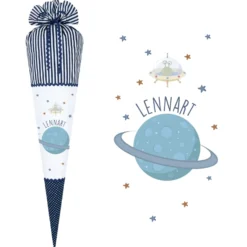 Schultüte "Planet" in Blau aus Stoff mit Namen | Stoffschultüte für Jungen genäht | Optional mit Füllkissen und Spitzenschutz
