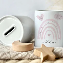 Spardose Regenbogen für Babys, personalisiert mit Namen und Geburtsdaten