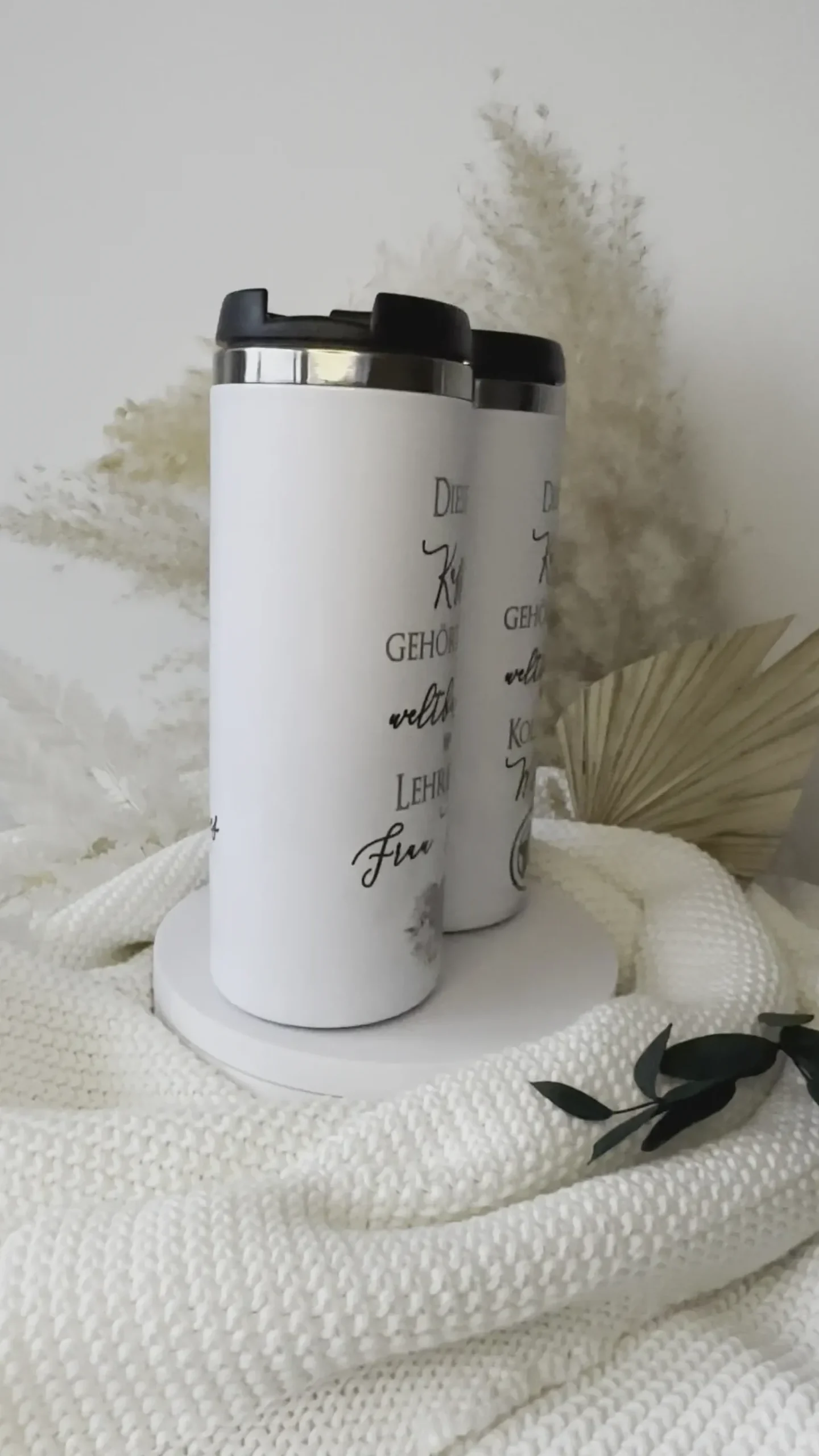 Thermobecher aus Edelstahl mit Namen und Berufsbezeichnung / Hobby für Sie u. Ihn | Personalisiertes Geschenk für Frauen u. Männer | Geschenkidee zum Geburtstag, als Dankeschön, Abschied Kollegin | Kaffeebecher | 2 Motivvarianten