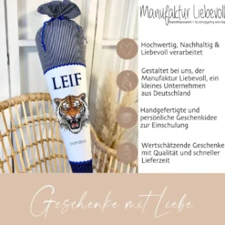Tiger Stoff Schultüte in blau für Jungen mit Namen Dschungel Tier Zuckertüte personalisierte Einschulungstüte Einschulungsdatum 70 cm | Optional mit Füllkissen und Spitzenschutz