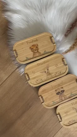 Waldtier Brotdose mit Namen für Kinder | Eichhörnchen Lunchbox für Jungen und Mädchen | Kindergarten und Schule | Personalisiertes Geburtstagsgeschenk