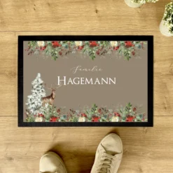 Weihnachtliche Fußmatte personalisiert mit dem Namen der Familie | Weihnachtsgeschenk und Weihnachtsdeko für die Haustür | Weihnachtslandschaft