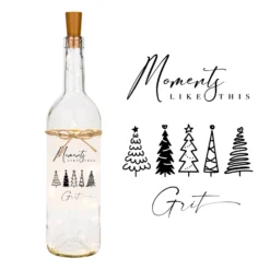Weihnachtliches Flaschenlicht "Moments like this“ mit dem Namen personalisiert | Weihnachtsgeschenk u. winterliche Dekoration | Geschenk zum Nikolaus und zu Weihnachten