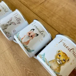 Zauberhafte Einhorn Tasse mit Namen des Kindes | Emaille Trinkbecher für Mädchen I Personalisierte Kindertasse als besonderes Geschenk | 7 Motivvarianten zur Auswahl